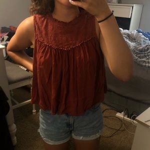 American Eagle high neck burgundy tank top